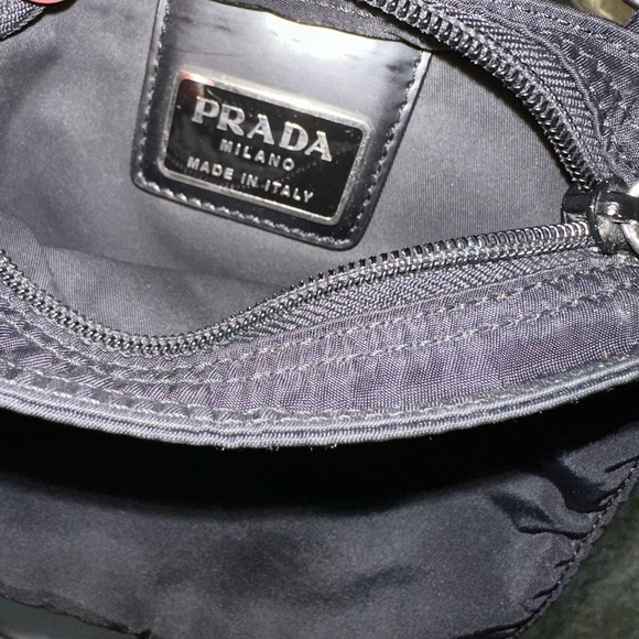 Excellent condition PRADA mini crossbody - Picture 6 of 10